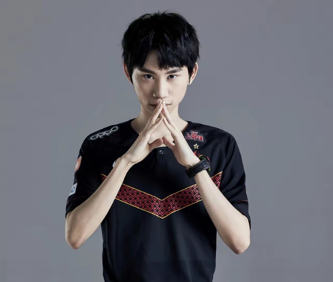 Doinb爆冷击败IG，关键助攻引爆全场！的简单介绍