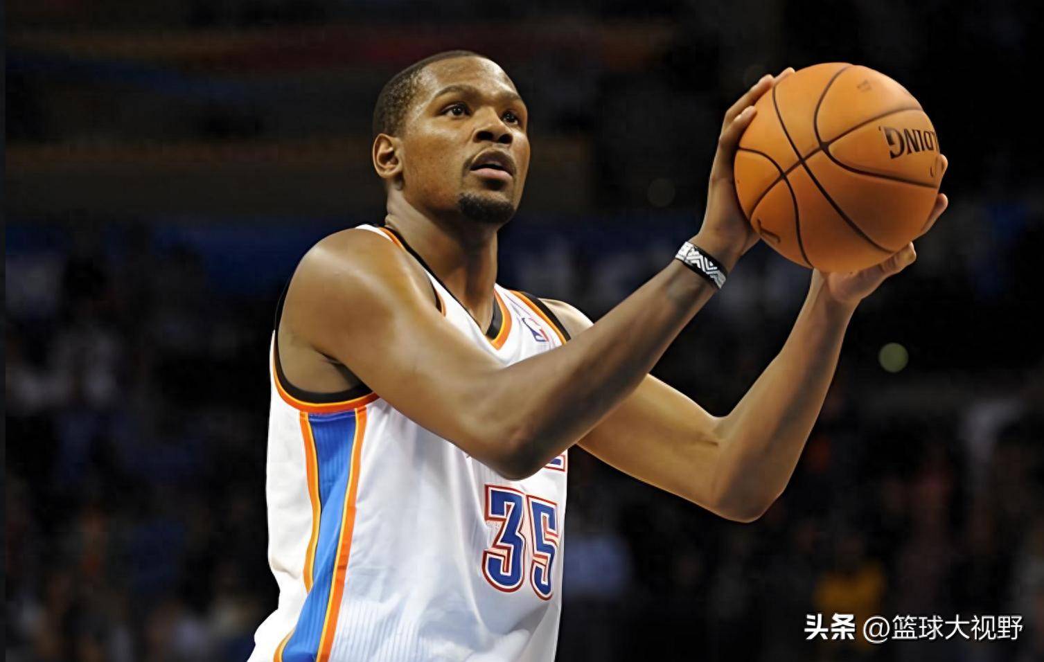 包含杜兰特连续二十场比赛得分超过连败，C9挑战极限！的词条